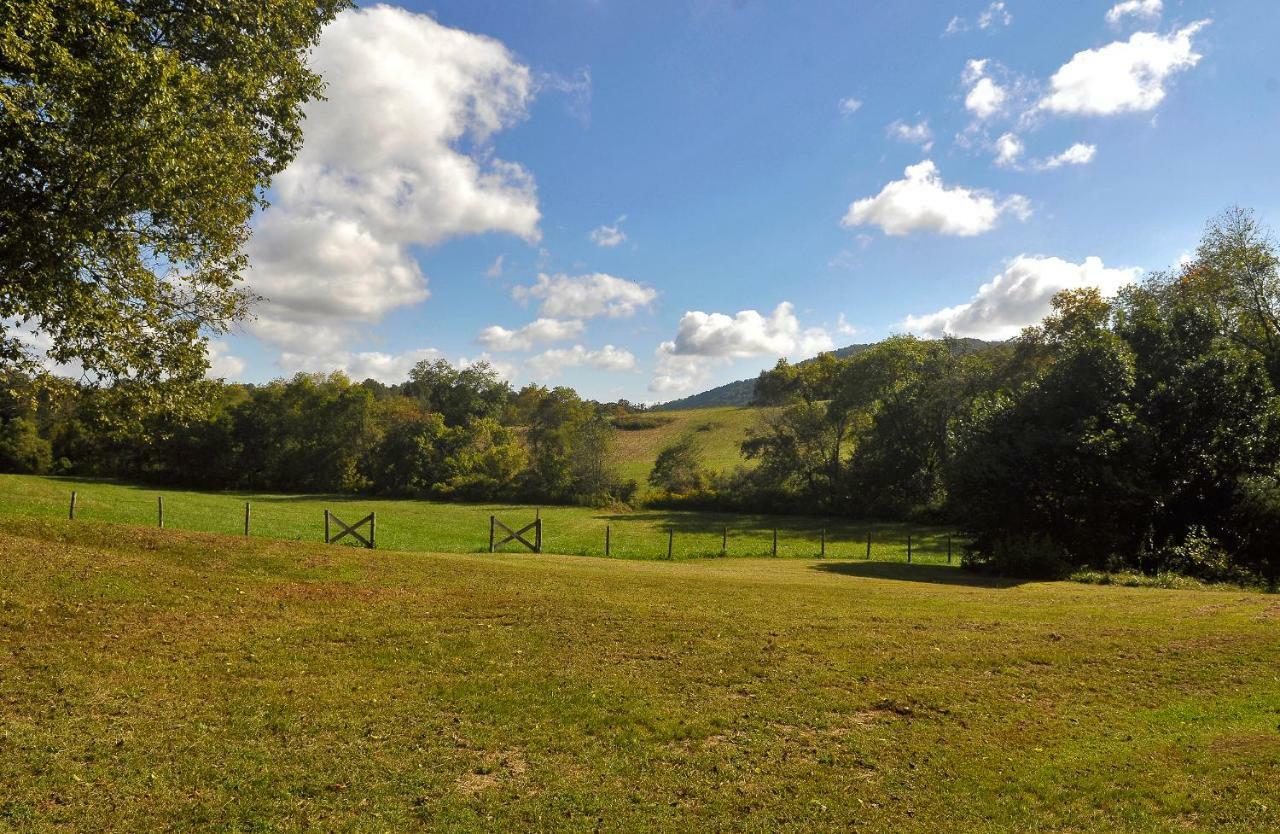 Walnut Run Farm Villa Woodville Exterior photo