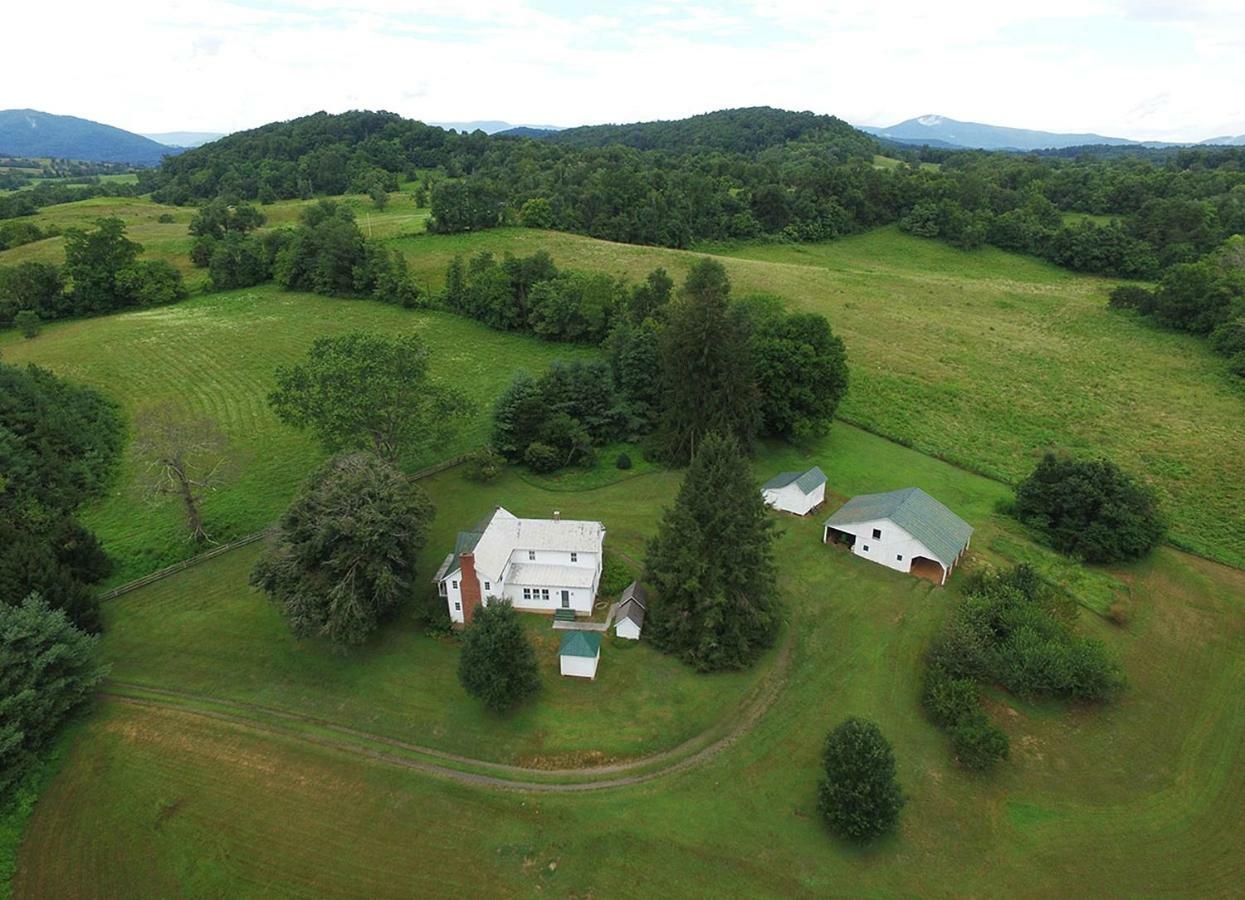 Walnut Run Farm Villa Woodville Exterior photo